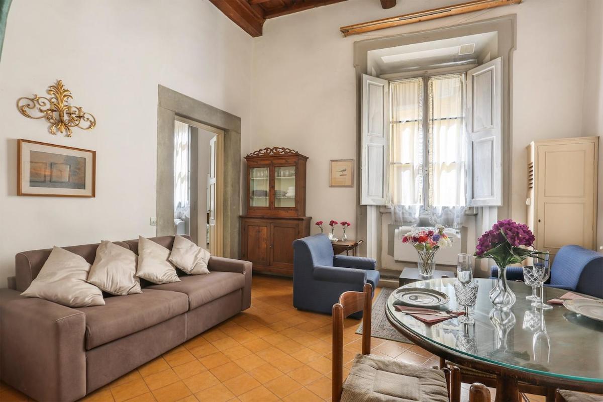 Apartment Borgo 6 Florenz